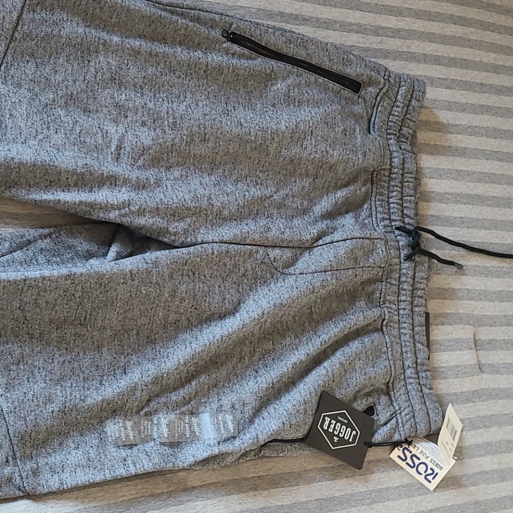 Sweatpants - Picture 3 of 4